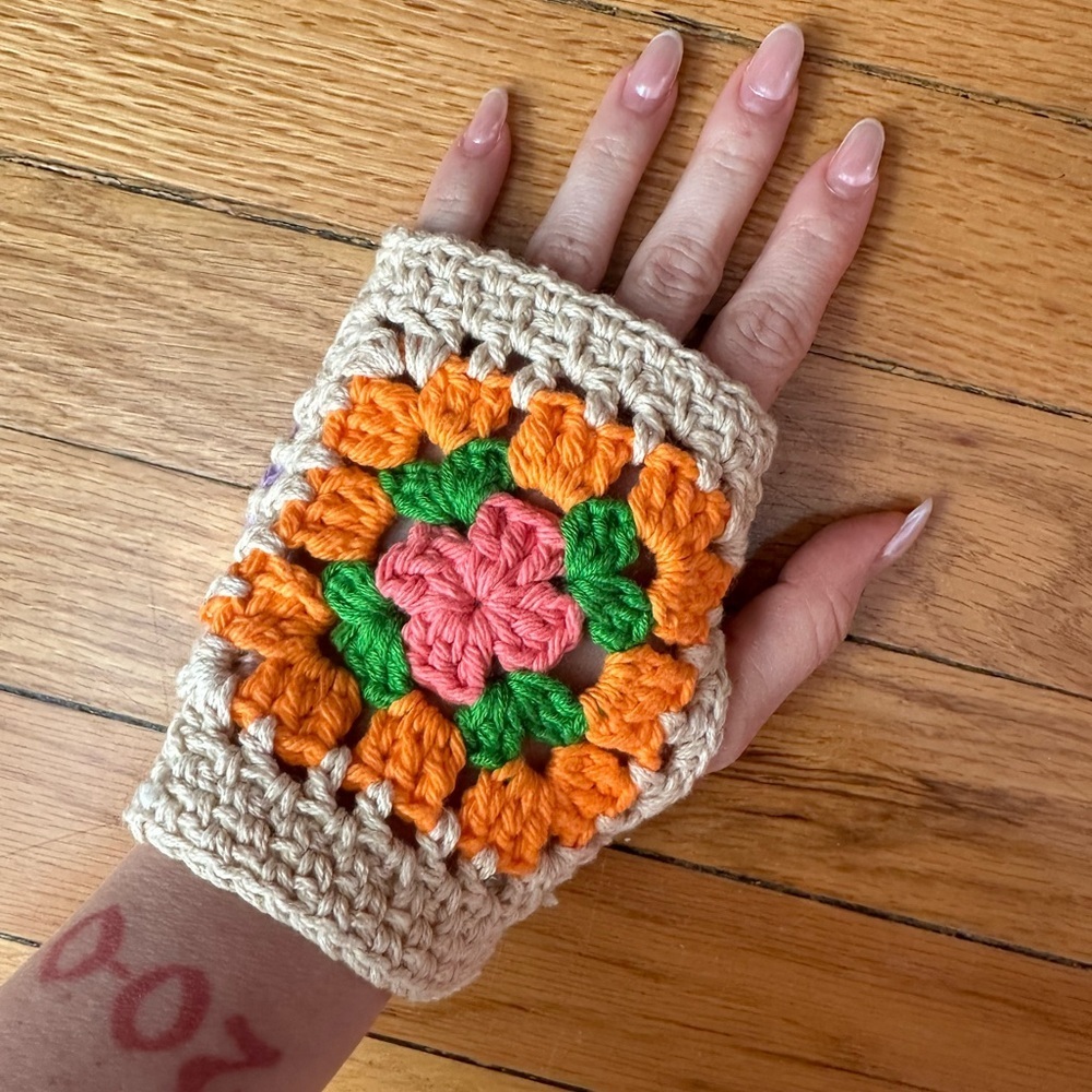 Colorful Crochet Fingerless Gloves - Picture 5 of 6